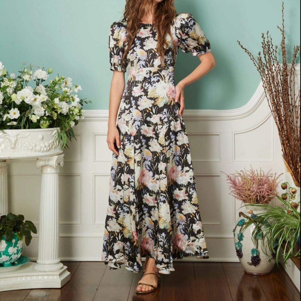 Black Iris Floral Dress with Puff Sleeves